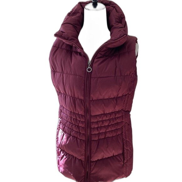 Johnson & Murphy Vest Women’s Size M Color Burgundy Down Filled Puffer - Picture 1 of 12